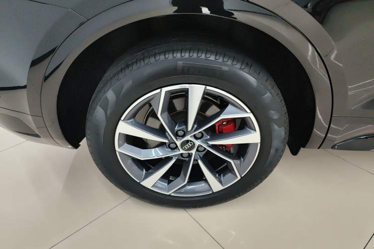 Used Audi Q5L 2024 40 TFSI Luxury Dynamic Edition