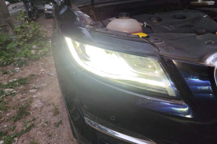 Used Lincoln MKC 2019 2.0T Two-Wheel-Drive Zunya Version China V Emission Standard