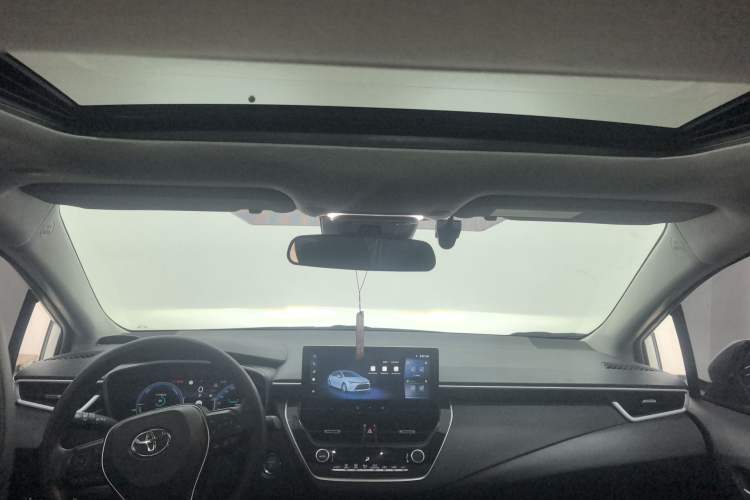 Used Toyota Levin 2024 Smart Electric Hybrid Dual-Engine 1.8L Luxury Edition
