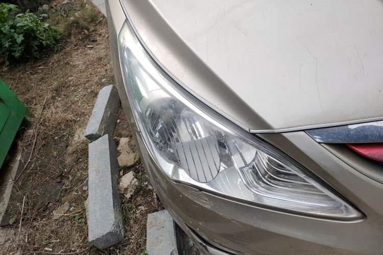 Used Hyundai Verna (older generation) 2010 Sedan 1.4L Manual Standard GL Model
