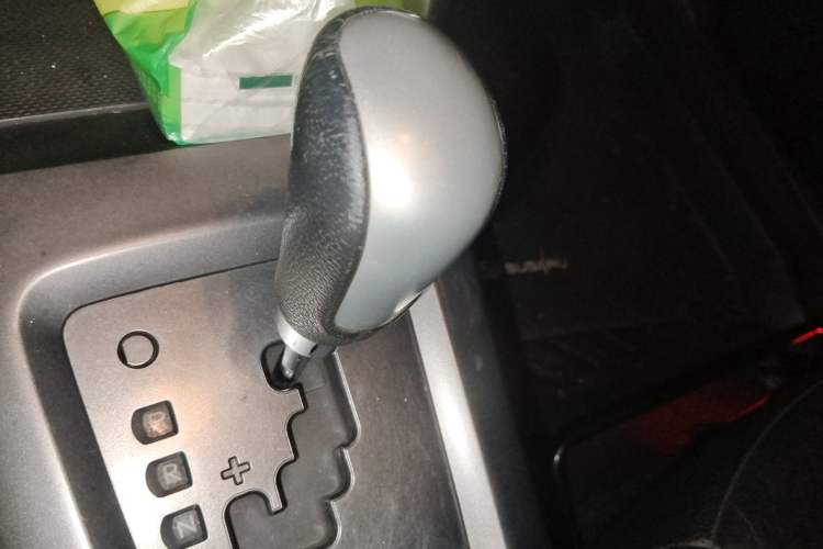 Used Subaru Forester 2011 2.5XS Automatic Luxury Edition Gear Lever