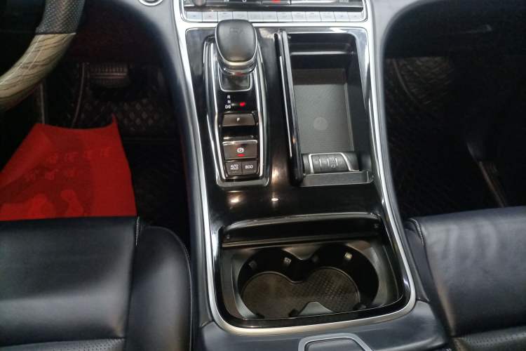 Used GAC Trumpchi M8 2023 Lingxiu Series 390T Ultimate Edition Gear Lever