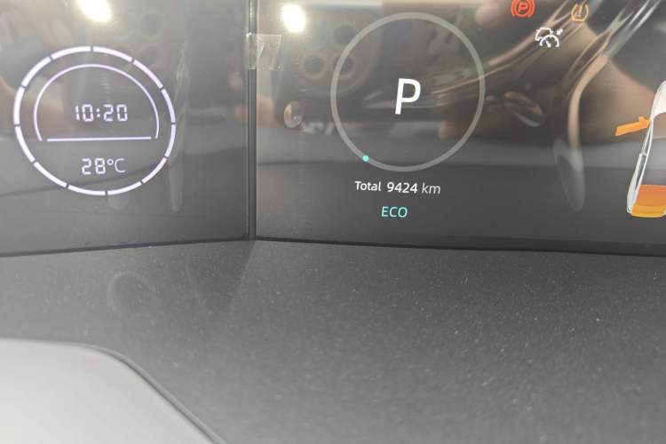 Used Changan UNI-V 2022 1.5T Smart Navigation Version
