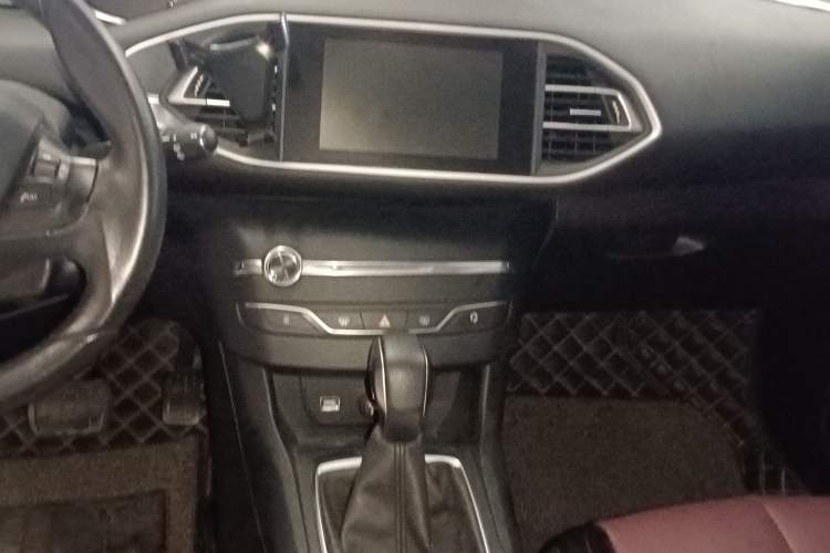 Used Peugeot 308S 2015 1.2T Automatic Jingchi Edition