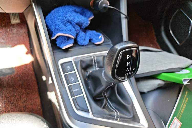 Used Geely Auto Vision X3 2019 Upgraded Model 1.5L CVT Elite Version