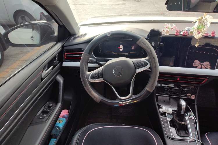 Used Volkswagen Lavida 2024 300TSI DSG Starry Sky Leading Edition
