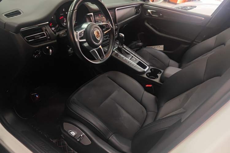 Used Porsche Macan 2018 Macan 2.0T
