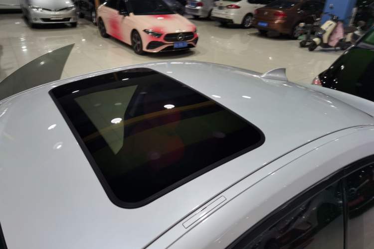 Used BMW 2 Series 2015 218i Roof