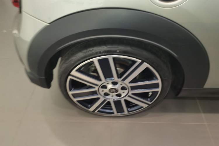 Used MINI MINI 2023 Updated 2.0T COOPER S Artist