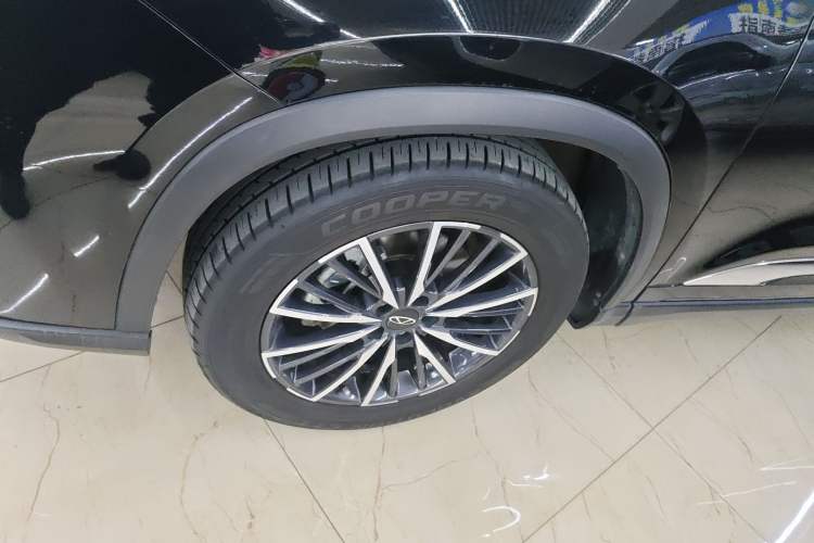 Used Chery Tiggo 8 PRO 2024 Champion Edition 290T Two-Wheel Drive Peak Version 5 Seats Left Front Wheel Hub