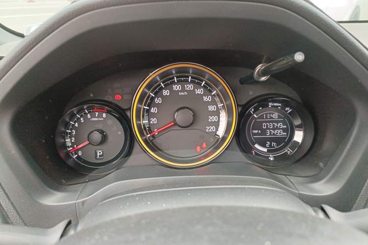 Used Honda XR-V 2015 1.8L EXi CVT Comfort Version
