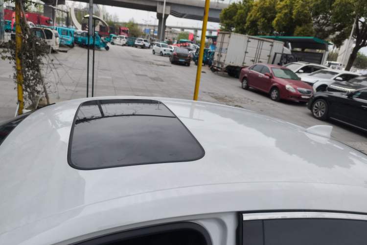 Used Honda Accord 2025 260TURBO Luxury Edition Roof