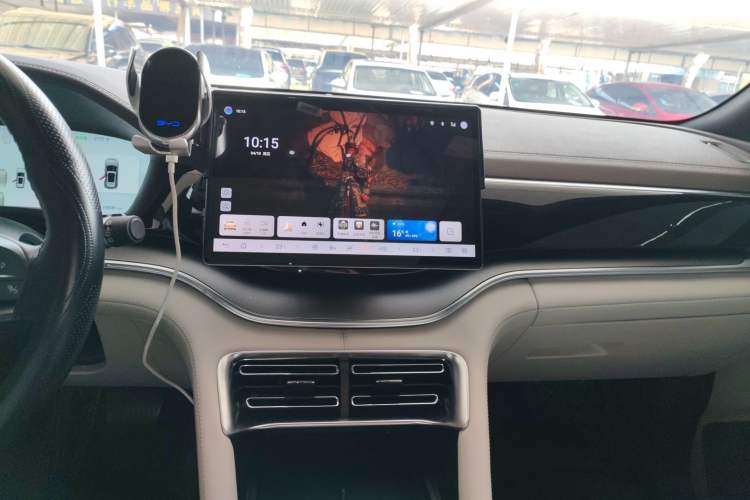 Used BYD Song PLUS New Energy 2025 EV Intelligent Driving Edition 520km Luxury Model Audio And AC Panel