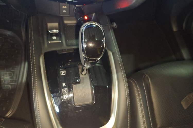 Used Nissan X-Trail 2021 2.0L CVT 2WD XL ITS 3-Row SmartConnect Seven-Seater Comfort Edition