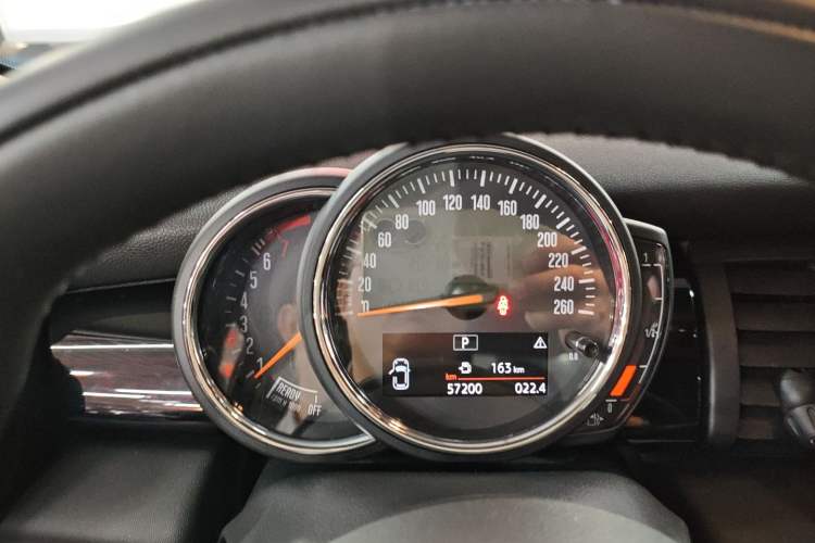 Used MINI MINI 2019 1.5T COOPER Classic Edition Five-Door Version
