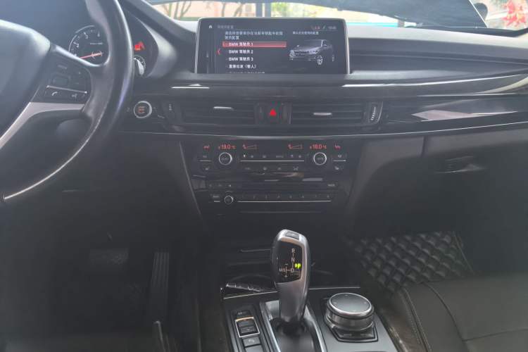 Used BMW X5 2018 xDrive28i
