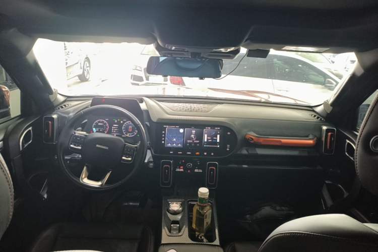 Used Haval DARGO 2021 1.5T DCT Two-Wheel Drive Border Collie Edition Center Console