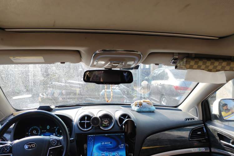 Used BYD Tang New Energy 2015 2.0T Four-Wheel-Drive Flagship Model