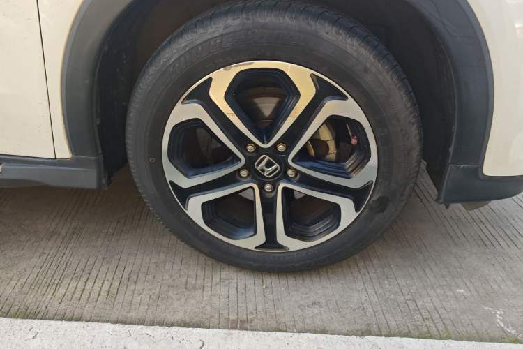 Used Honda XR-V 2017 1.8L EXi CVT Comfort Version
