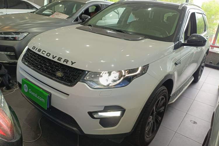 Used Land Rover Discovery Sport 2019 240 PS SE Version China VI Standard