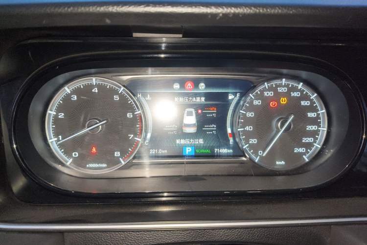 Used GAC Trumpchi M6 2019 270T DCT Luxury Edition (7-seater) China VI
