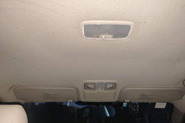 Used Hyundai Celesta 2011 1.6L Manual Comfort Edition