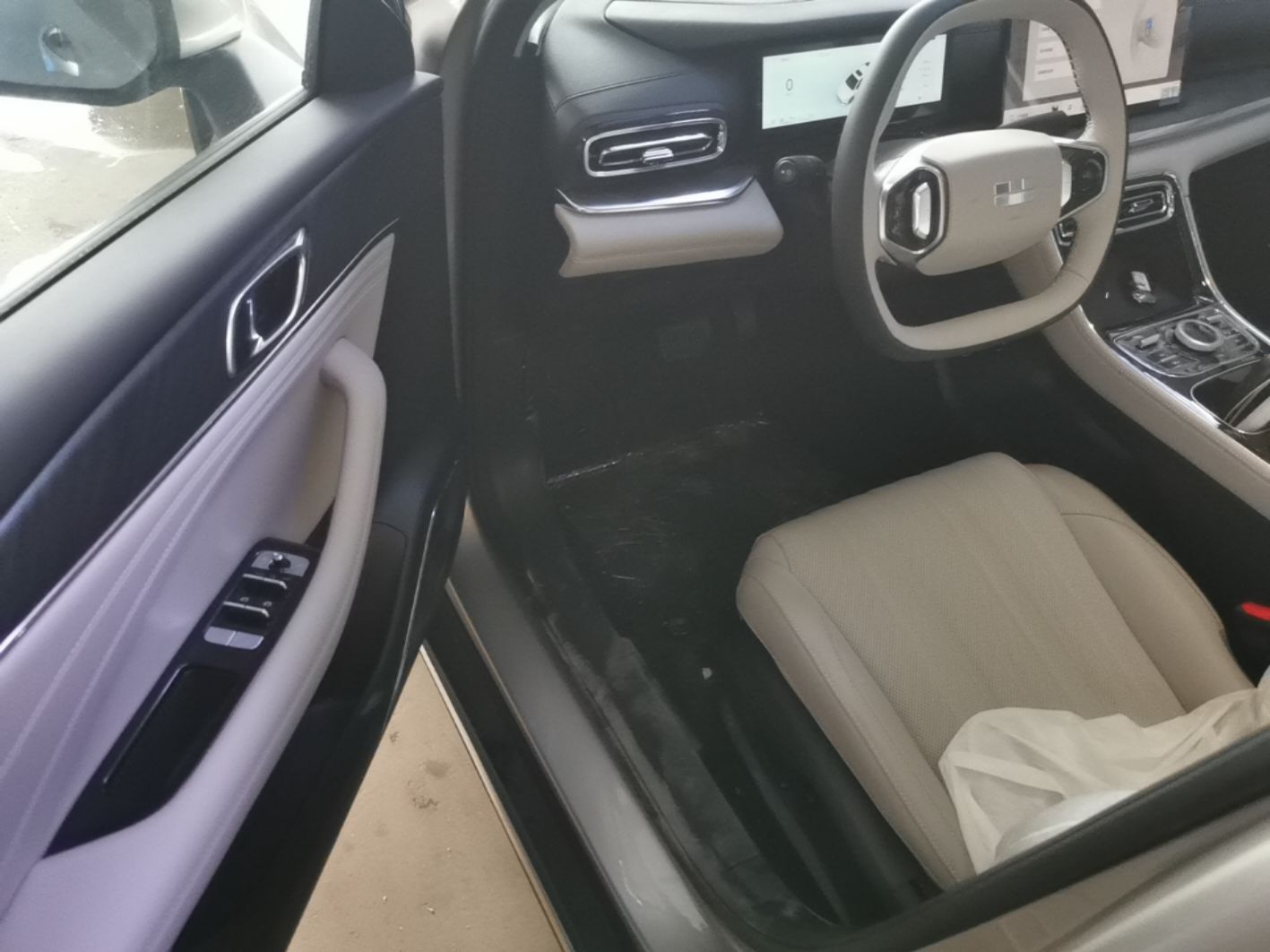 Geely Galaxy Stellar 6 2026 Model 125km Exploration+ Edition — снимка 20