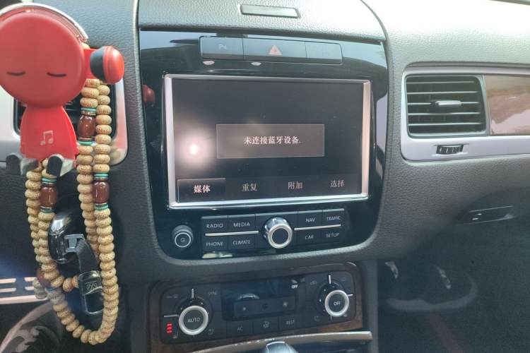 Used Volkswagen Touareg 2011 3.0 TSI Comfort Version
