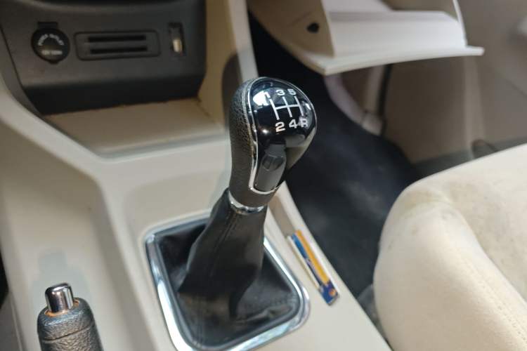 Used FORTHING Lingzhi 2019 M5L 1.6L 7-Seater Standard Model China VI