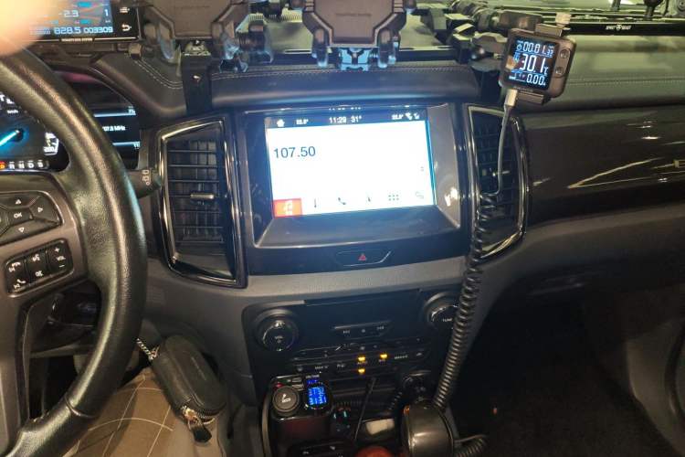 Used Ford Everest 2017 2.0T Gasoline Automatic 4x4 Flagship Edition 7 Seats