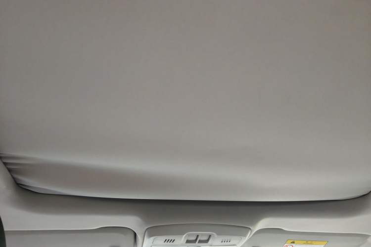 Used Buick Envision 2018 20T Two-Wheel-Drive Elite Model
