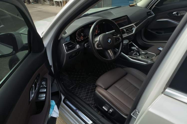 Used BMW 3 Series 2020 Restyled 325Li M Sport Package
