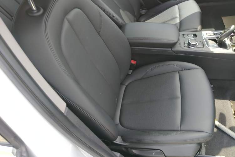 Used BMW 1 Series 2019 118i Fashion Model Right Front Seat