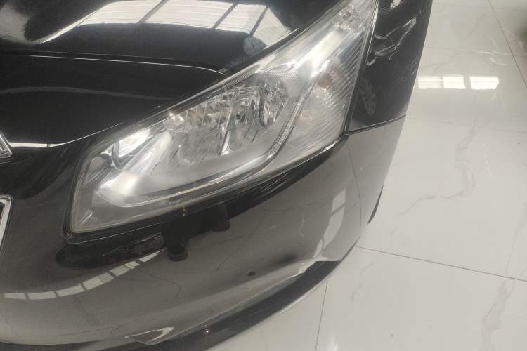 Used Chevrolet Cruze 2015 1.5L Classic SE AT
