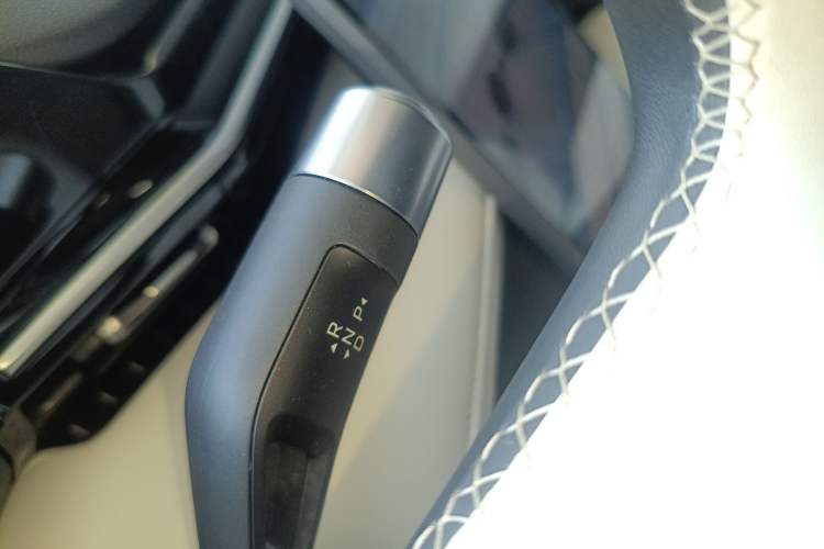 Used Geely Galaxy L6 2023 125km MAX