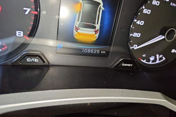 Used Geely Auto Emgrand GS 2017 Sport Edition 1.3T Automatic Smart Connectivity Model