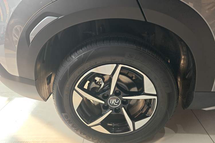 Used BYD Yuan UP 2024 401KM Leading Edition