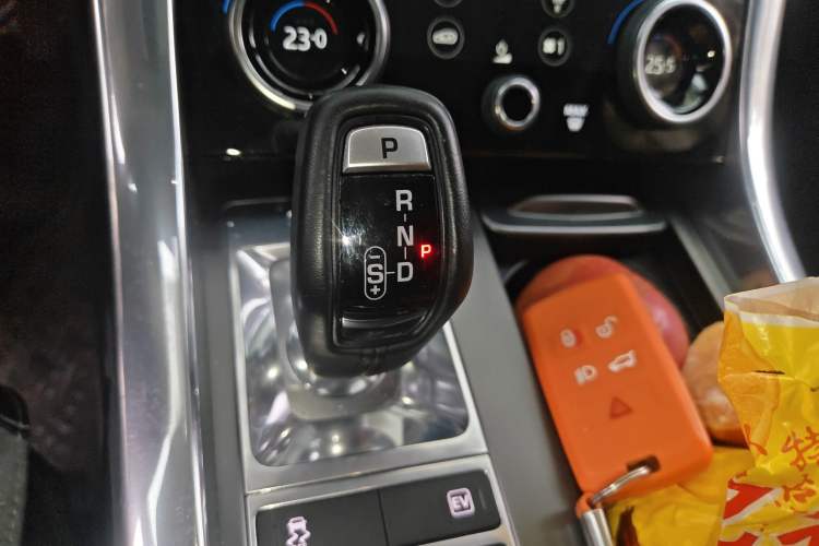 Used Land Rover Range Rover SportNew Energy 2022 P400e SE