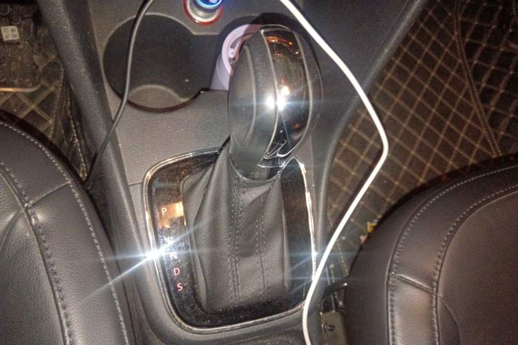 Used Volkswagen Polo 2016 1.6L Automatic Luxury Model