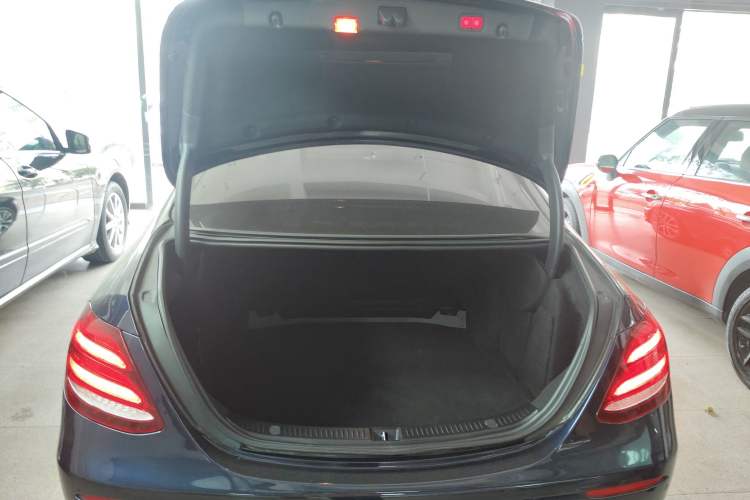 Used Mercedes-Benz E-Class 2019 E 300 L Luxury Model