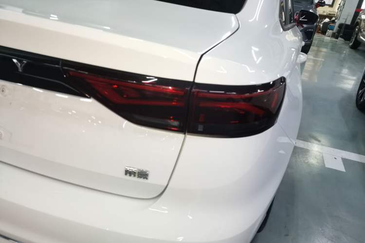 Used Geely Auto Emgrand 2023 4th Generation Champion Edition 1.5L CVT Luxury Model
