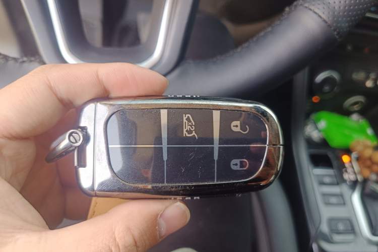 Used Jeep Grand Commander 2018 2.0T Four-Wheel Drive Enjoyment Version China V Vehicle Key