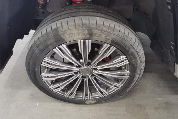 Used Cyberspace Tank 300 2021 2.0T Cyber Tank