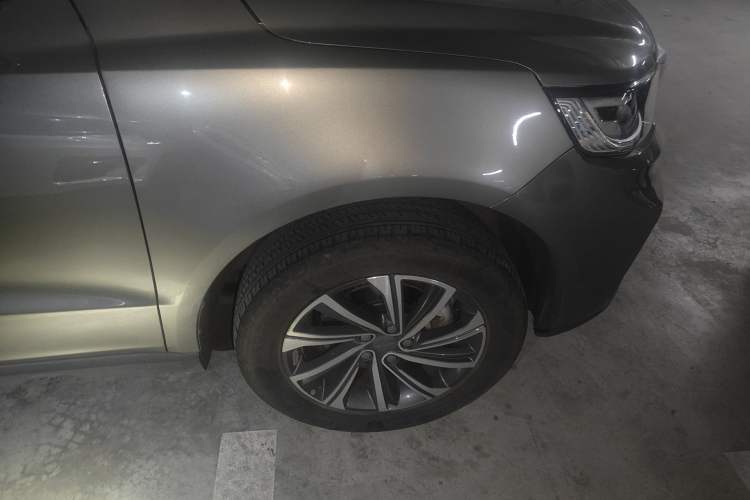 Used Geely Auto Vision X6 2020 1.4T Manual Luxury Model Right Front Wheel Hub