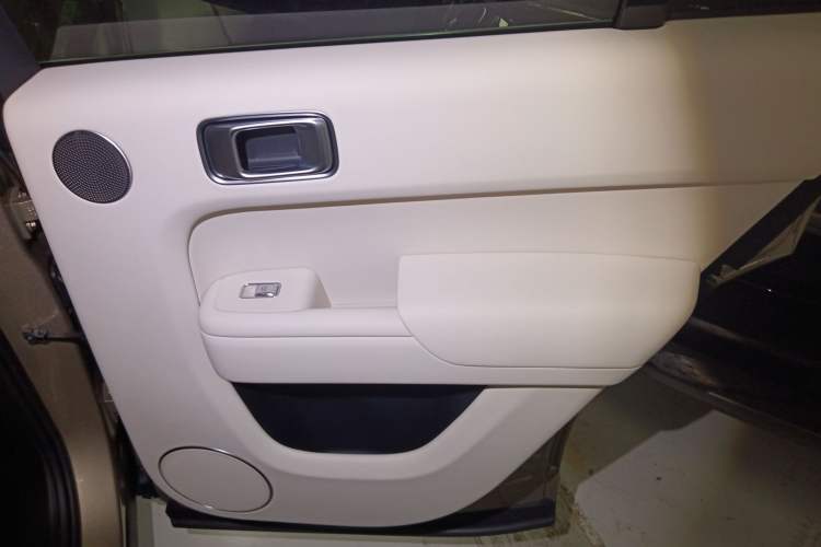 Used Li Auto L8 2024 Ultra Model