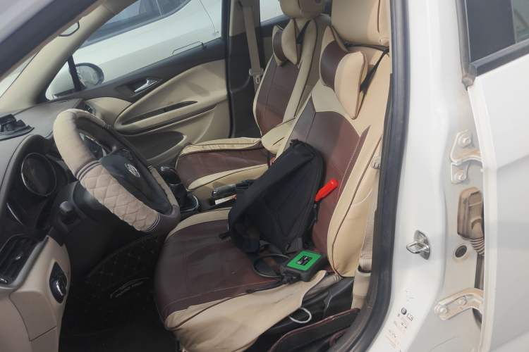 Used Buick Verano 2017 Sedan 15S Manual Entry-Level Model Left Front Seat