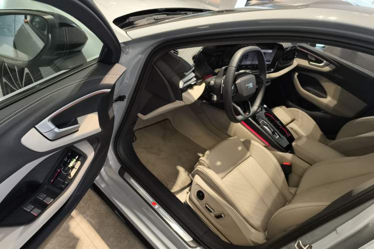 Used Audi A5L 2026 2.0T Sport
