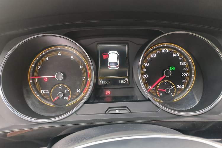 Used Volkswagen Tiguan L 2019 Updated Version 330TSI Automatic Two-Wheel Drive Panoramic Comfort Edition China VI Standard