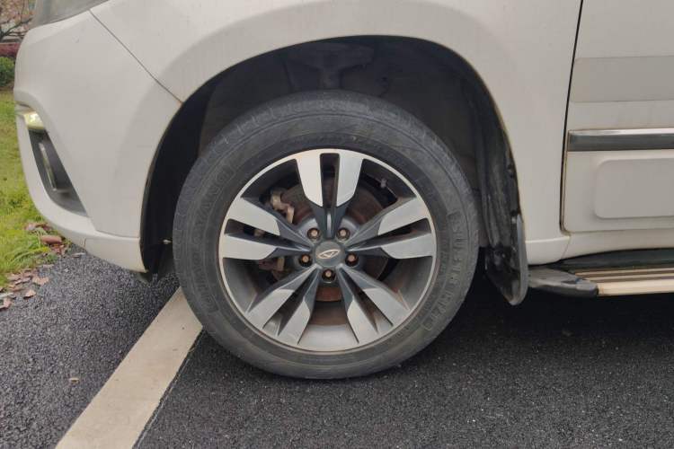 Used Chery Tiggo 3 2016 1.6L CVT ZhiShang Edition Exterior 4