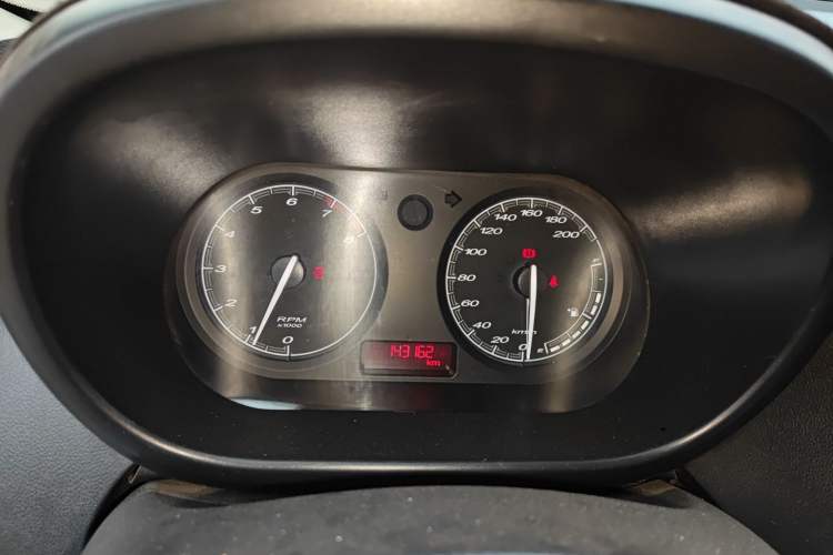 Used MG 3 2013 1.3L Manual Comfort Edition
